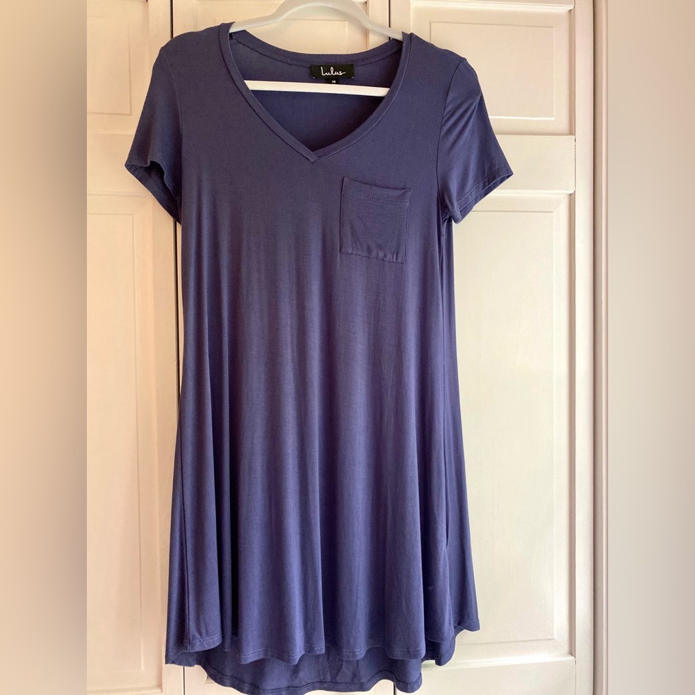 Lulu’s V Neck T-Shirt Dress | Size M
